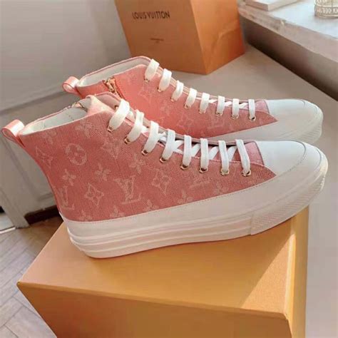 scarpe louis vuitton modello converse|louis vuitton sneakers for women.